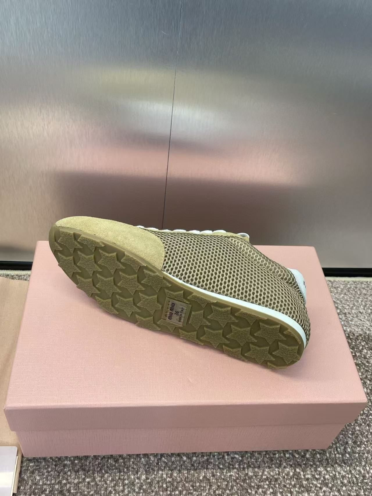 ua M1v M1v plume mesh and suede sneakers