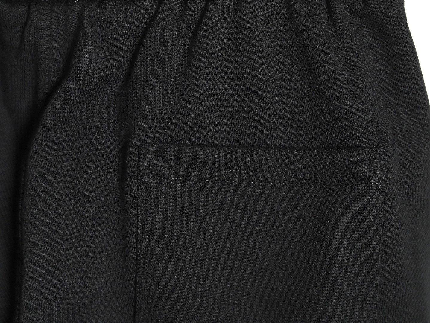 G1uenchy 25ss shorts