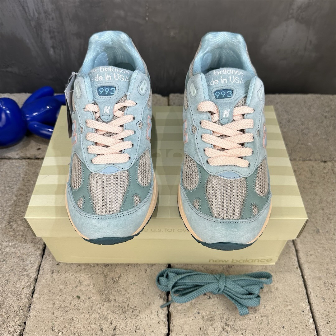 ua new Ba1an*e 993 joe freshgoods performance art arctic blue