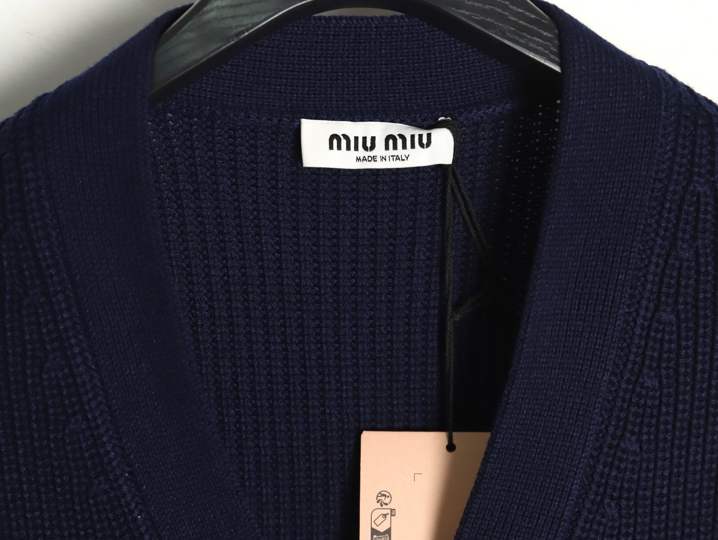 M1v M1v mm cardigan sweaters