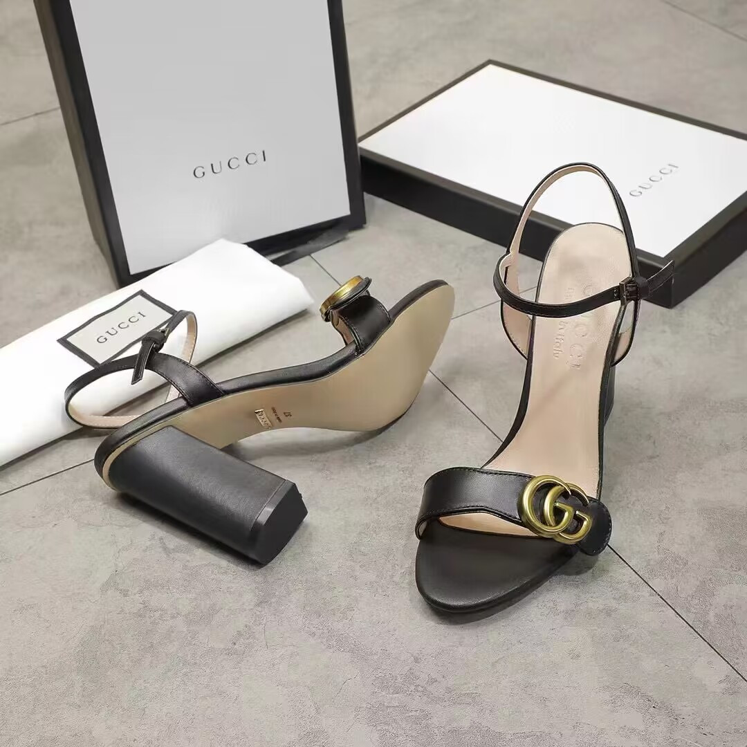 ua G*u*i horsebit heeled sandal