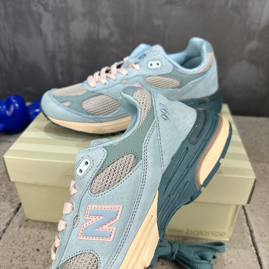 ua new Ba1an*e 993 joe freshgoods performance art arctic blue
