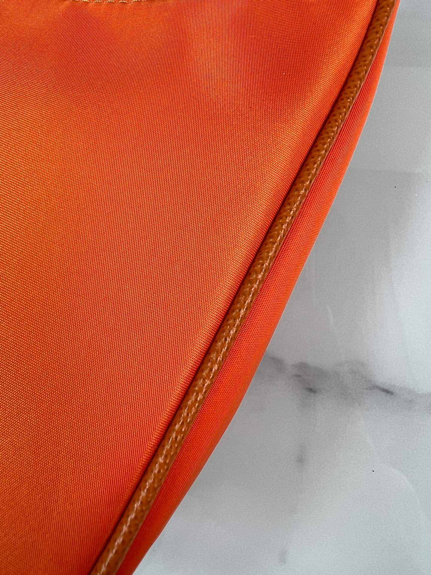 Pra*a re-edition 2005 re-nylon bag orange