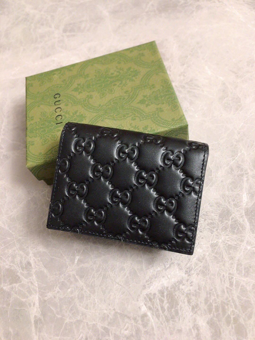 G*u*i gg card case wallet