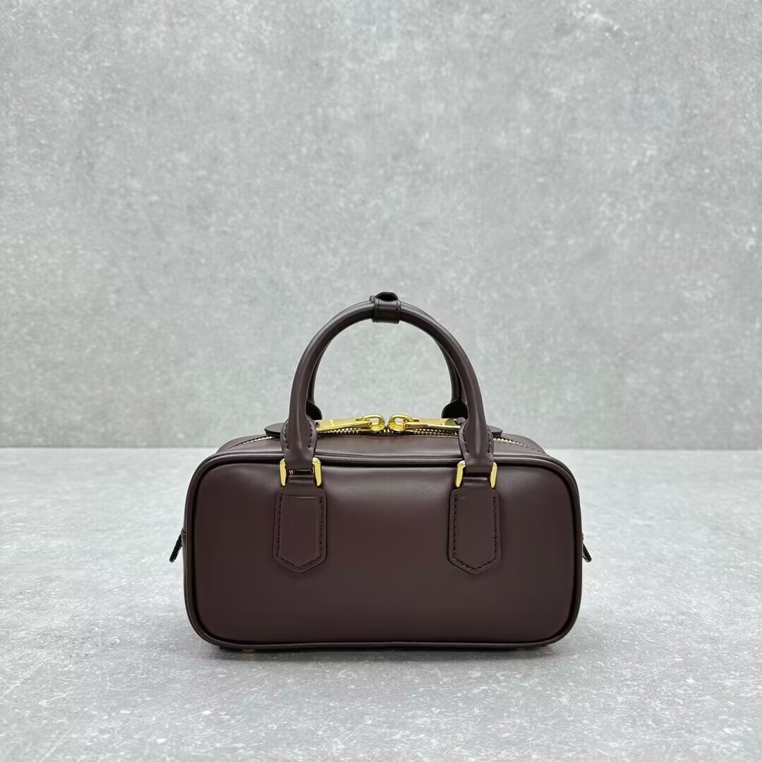 M1v M1v arcadie leather bag 10.5x22x7.5cm
