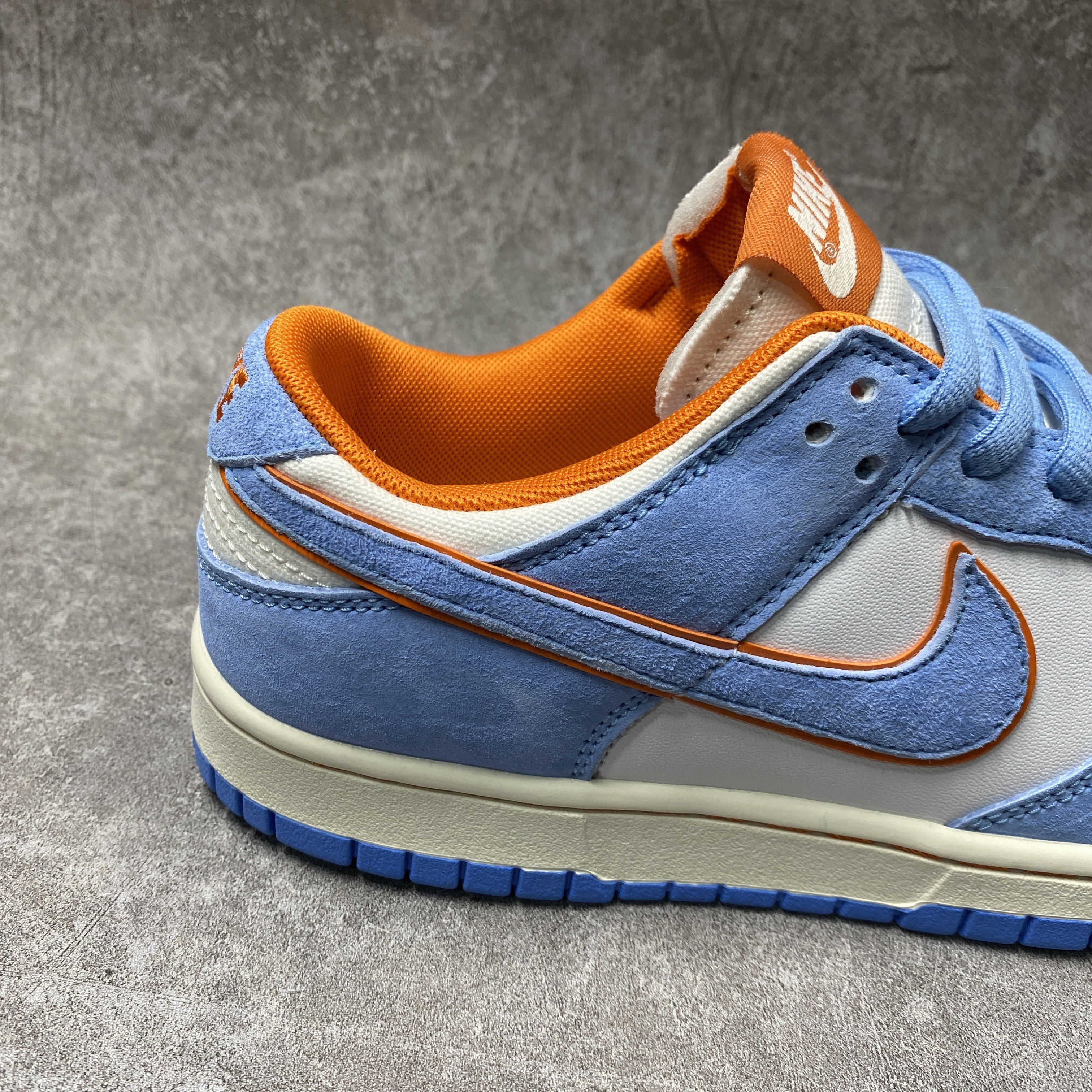 o.T0mo katsuhiro x sb dunk low "steamboy ost"