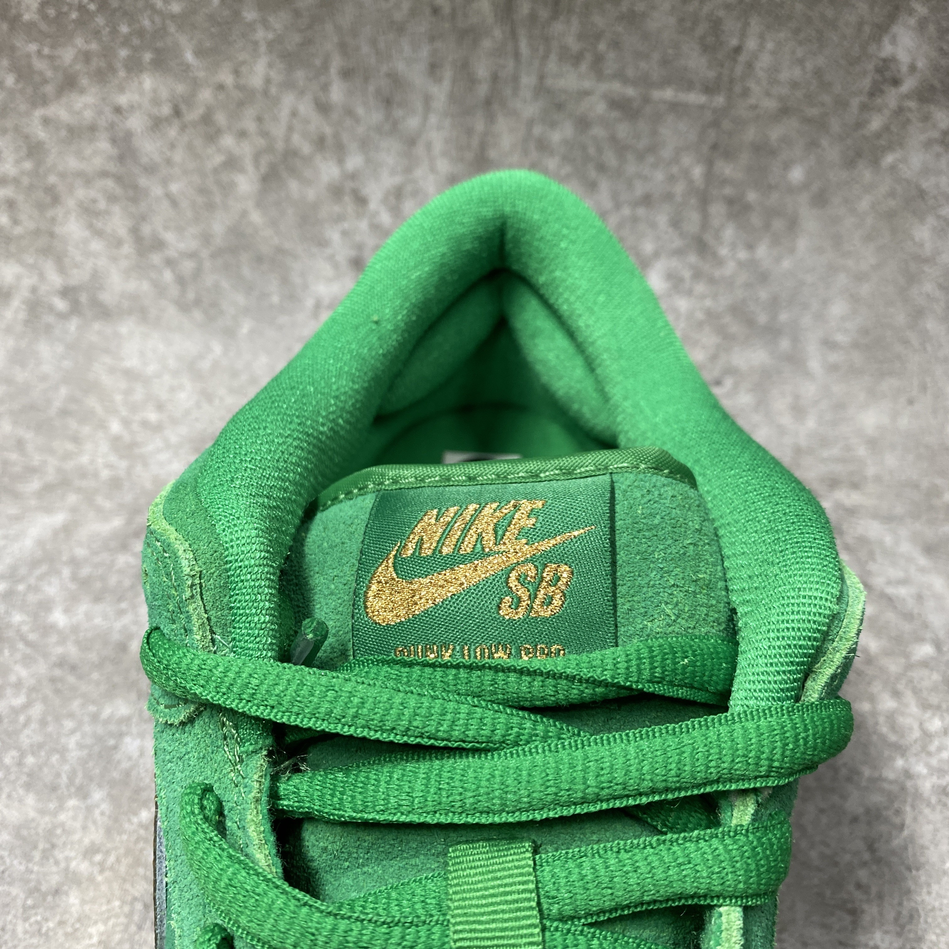 nike sb dunk low pro st. patR1ck