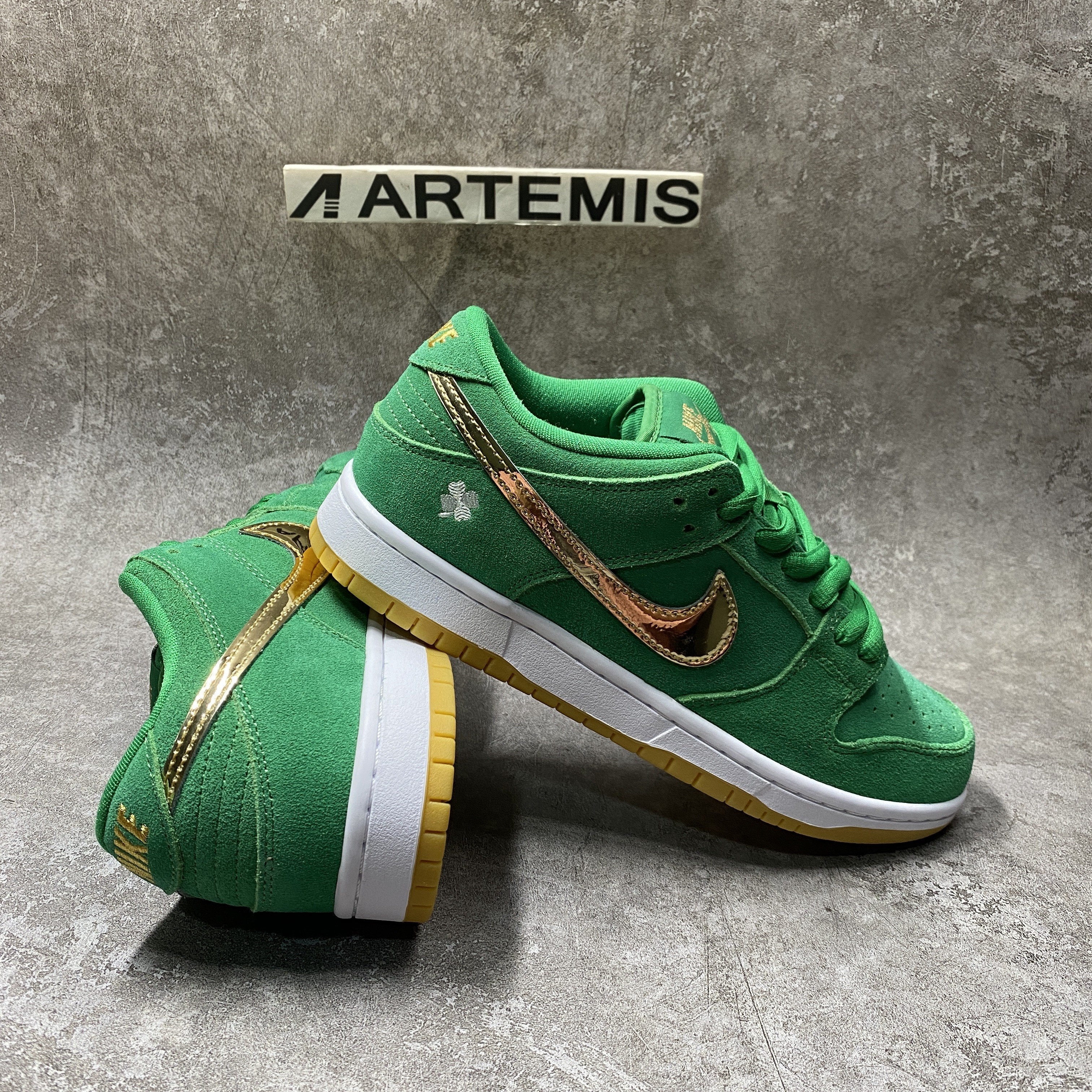 nike sb dunk low pro st. patR1ck