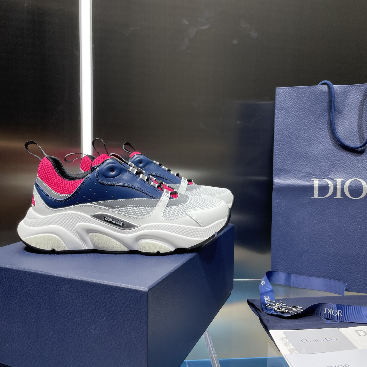 ua D*or b22 sneaker