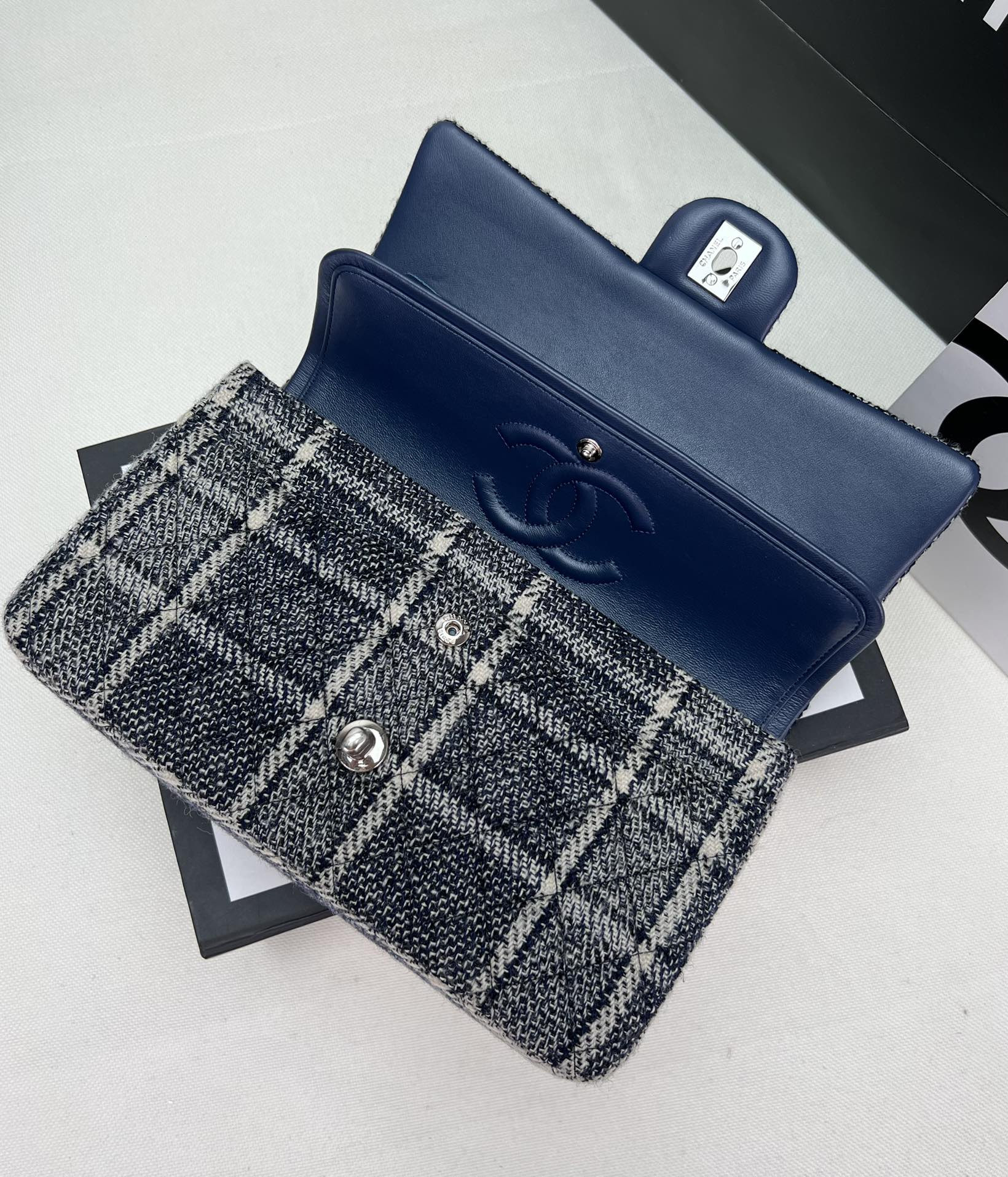 Ch*el classic 11.12 handbag tweed & silver-tone metal  6 × 9.9 × 2.5 in