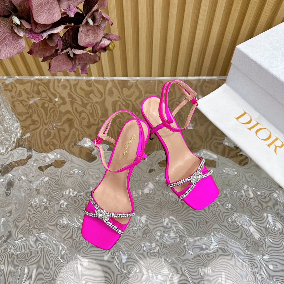 ua D*or slingback pump