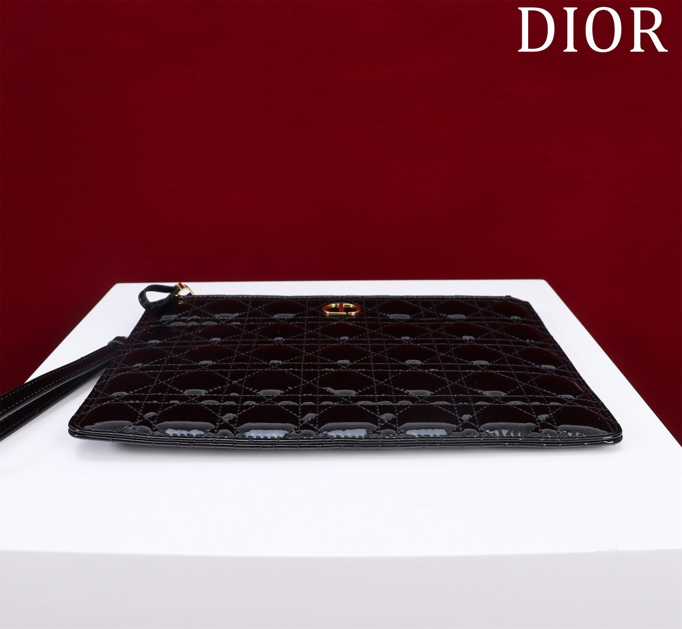 large D*or caro daily pouch 30 x 21.5 cm