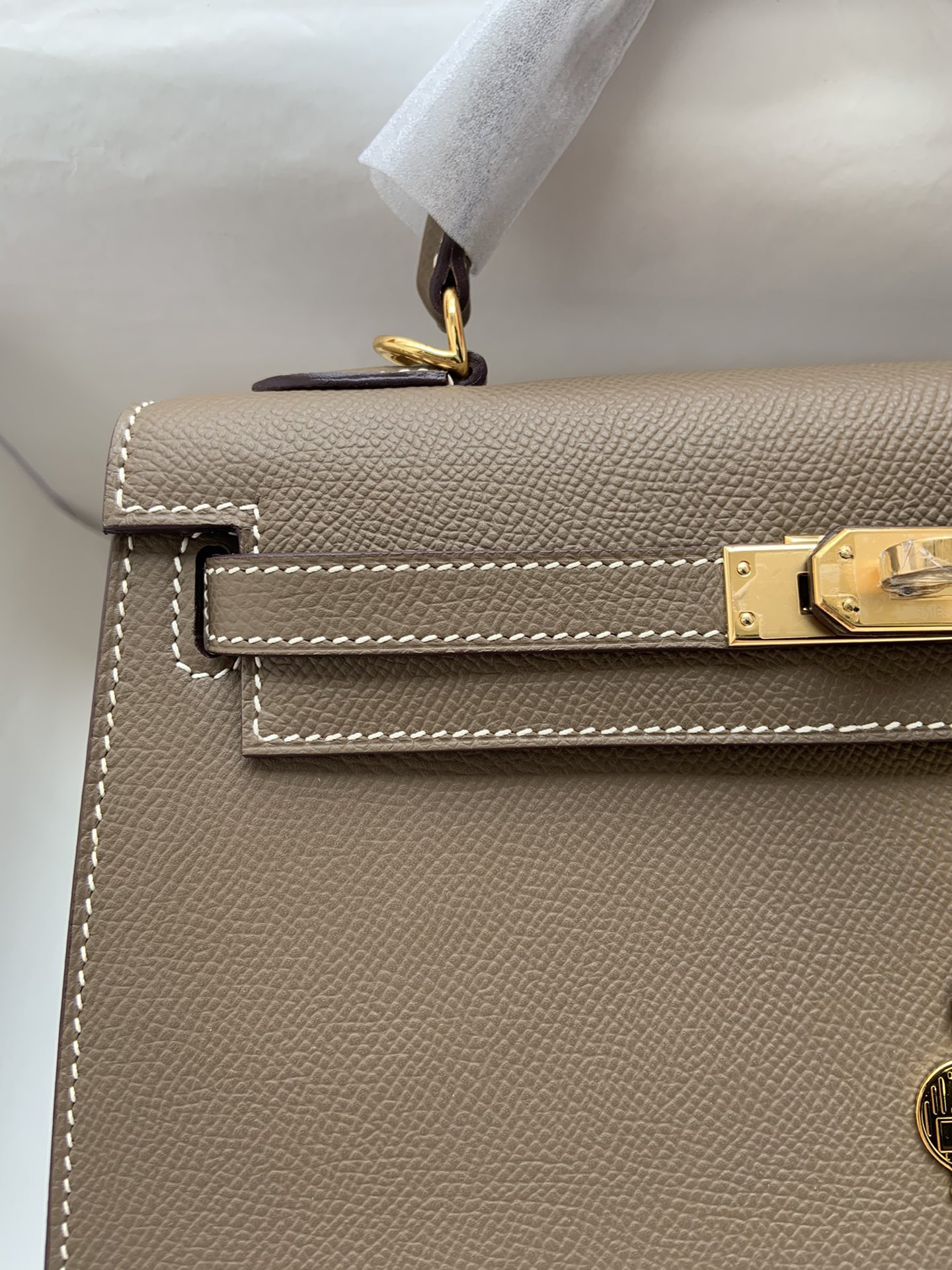 H**mes Kelly Gold-tone Hardware 25 28