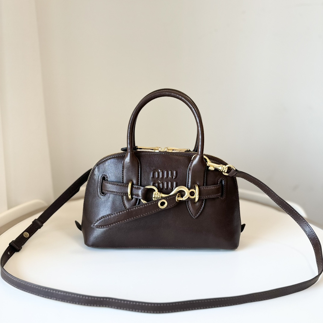M1v M1v aventure nappa leather top-handle bag 16.5x28x10cm