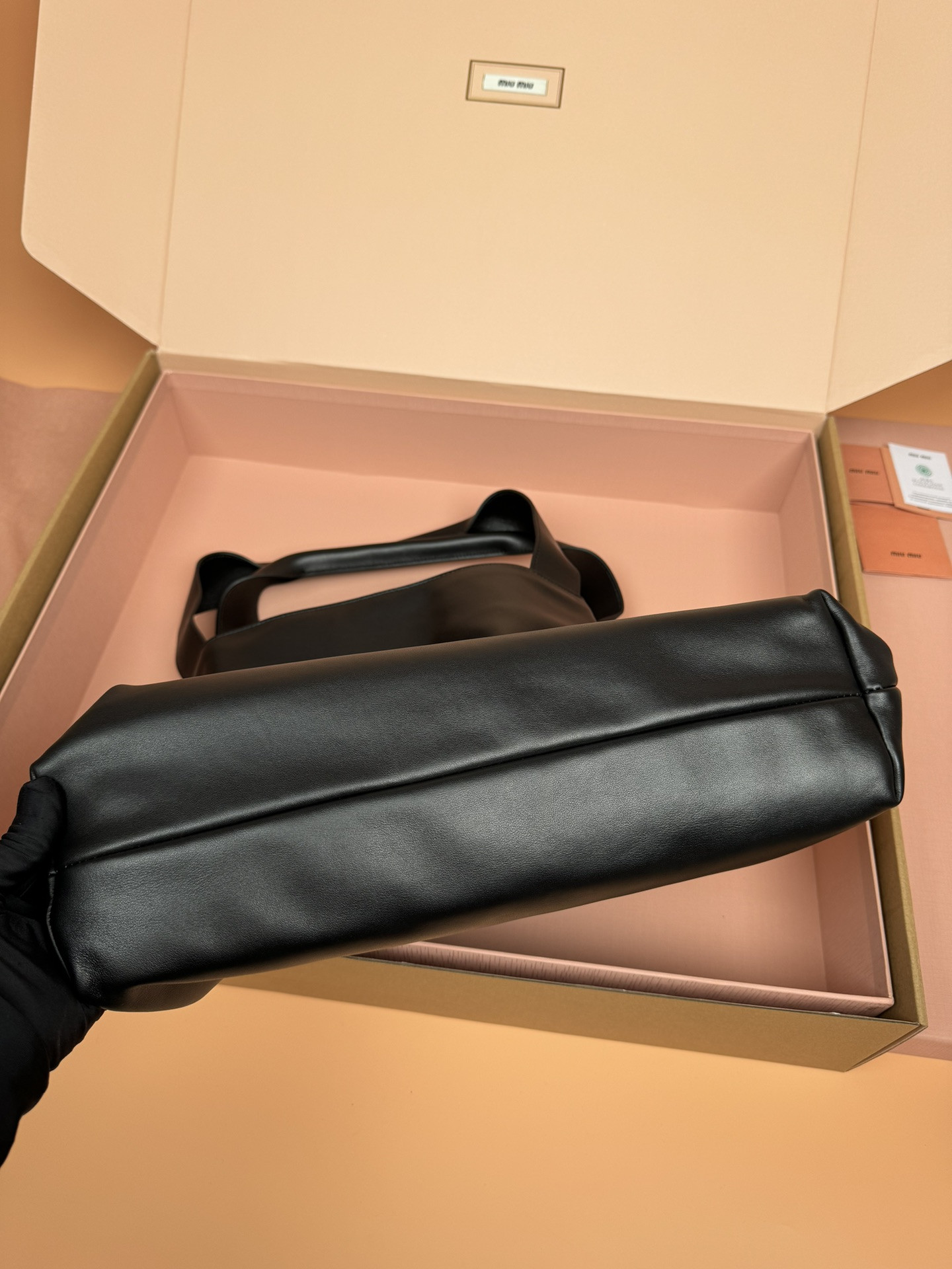 M1v M1v leather hobo bag 39x38.5x11cm