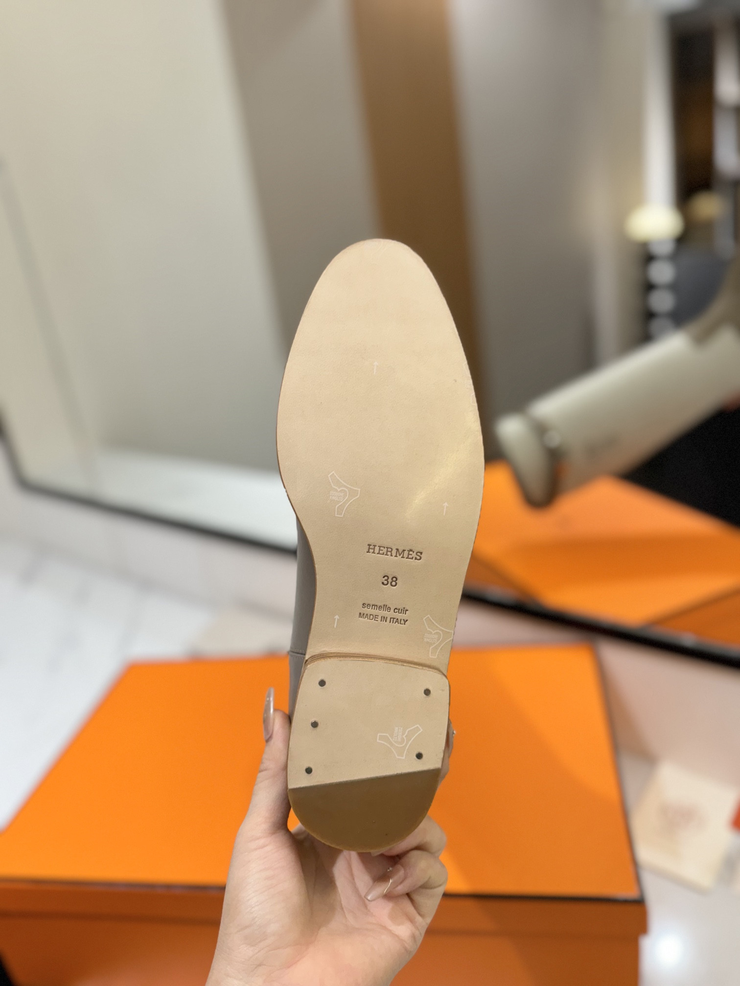 ua H**me5 jumping boots