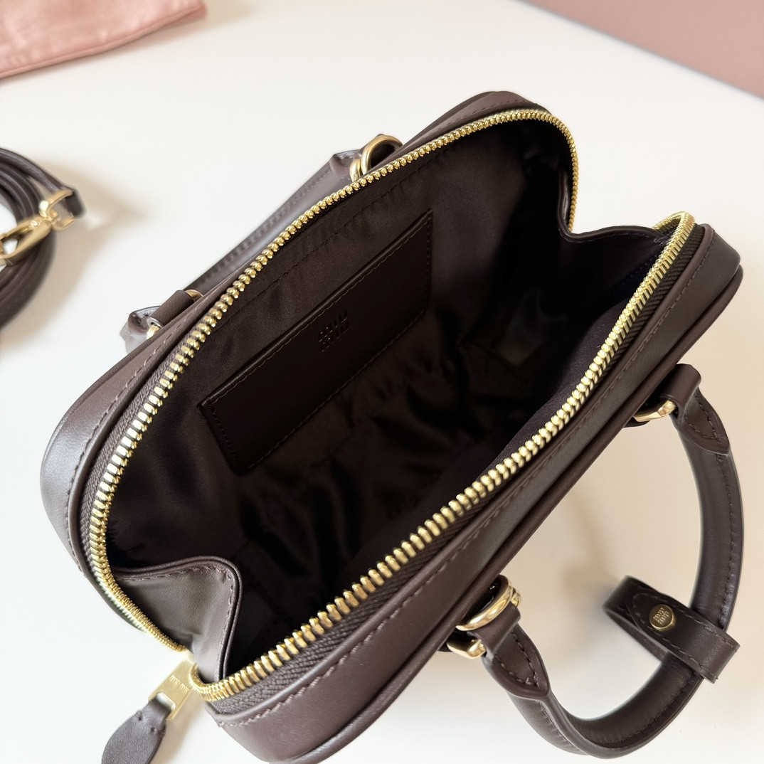 M1v M1v arcadie leather mini-bag 19x10x5cm
