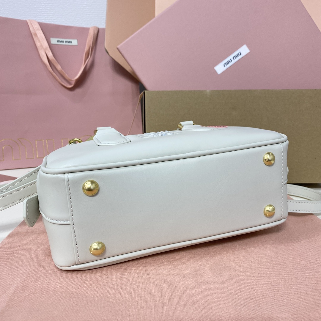 M1v M1v arcadie leather bag  10.5x22x7.5cm