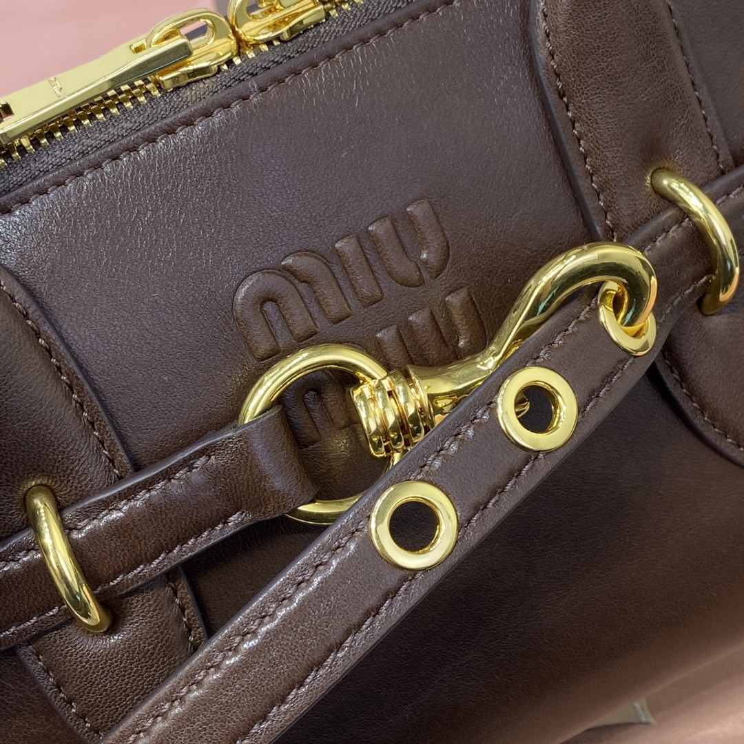 M1v M1v aventure nappa leather top-handle bag 17x33x11cm
