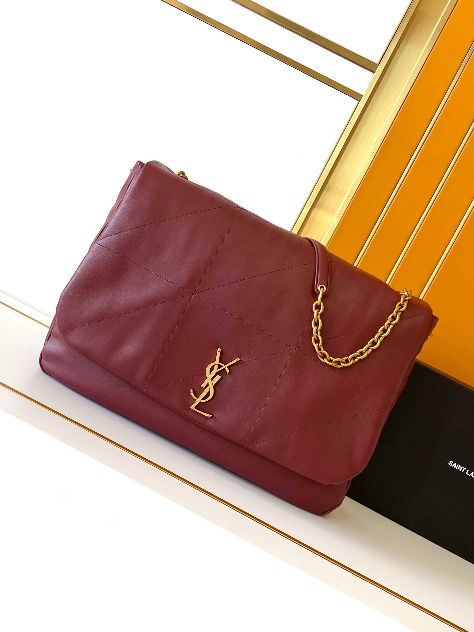 Y*L large jamie 4.3 in lambskin 43x29x9cm