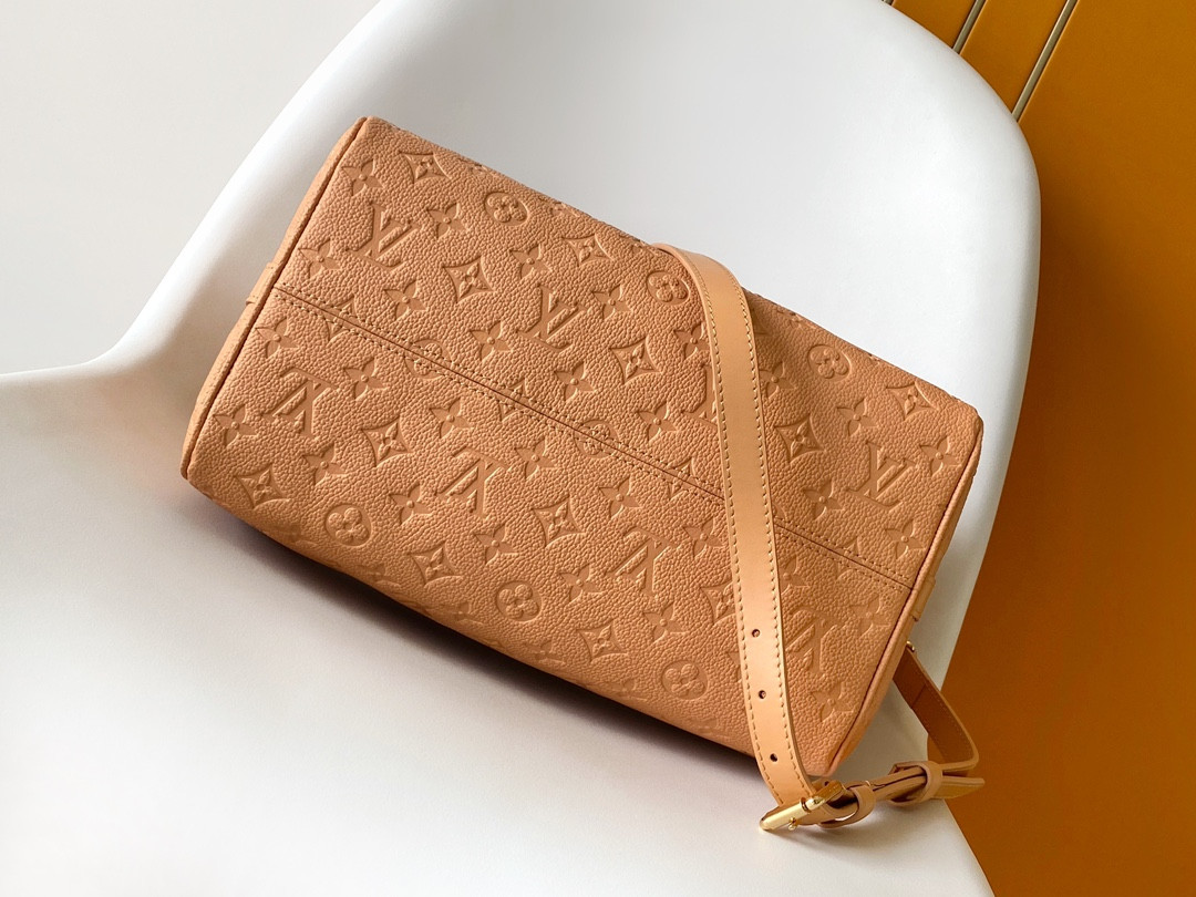 LV SPEEDY SOFT 30 M11323 21 x 17 x 30CM