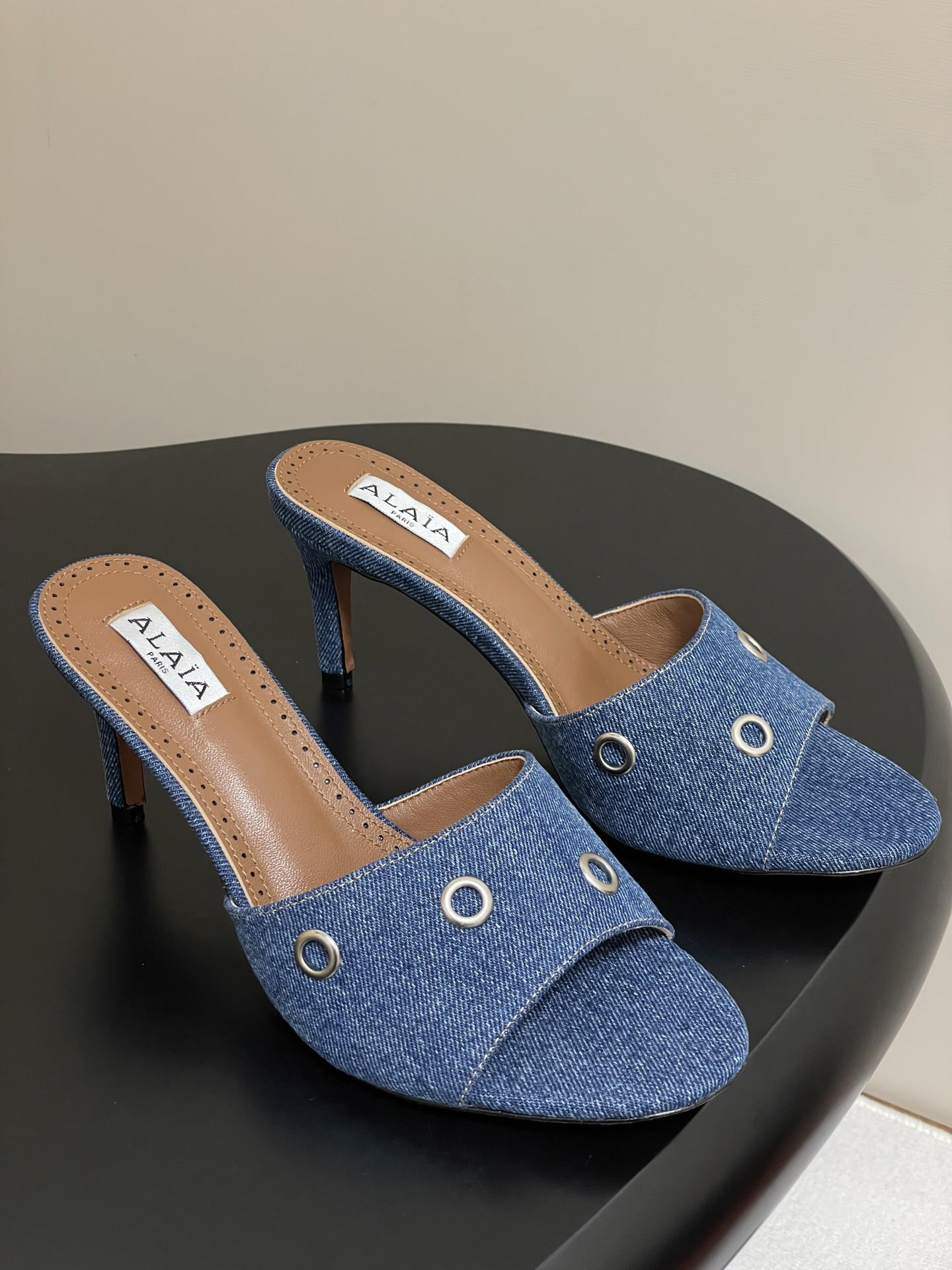 ua a1a1a ring eyelets slippers 7cm heel(cusT0mized size 7-10 days production time)