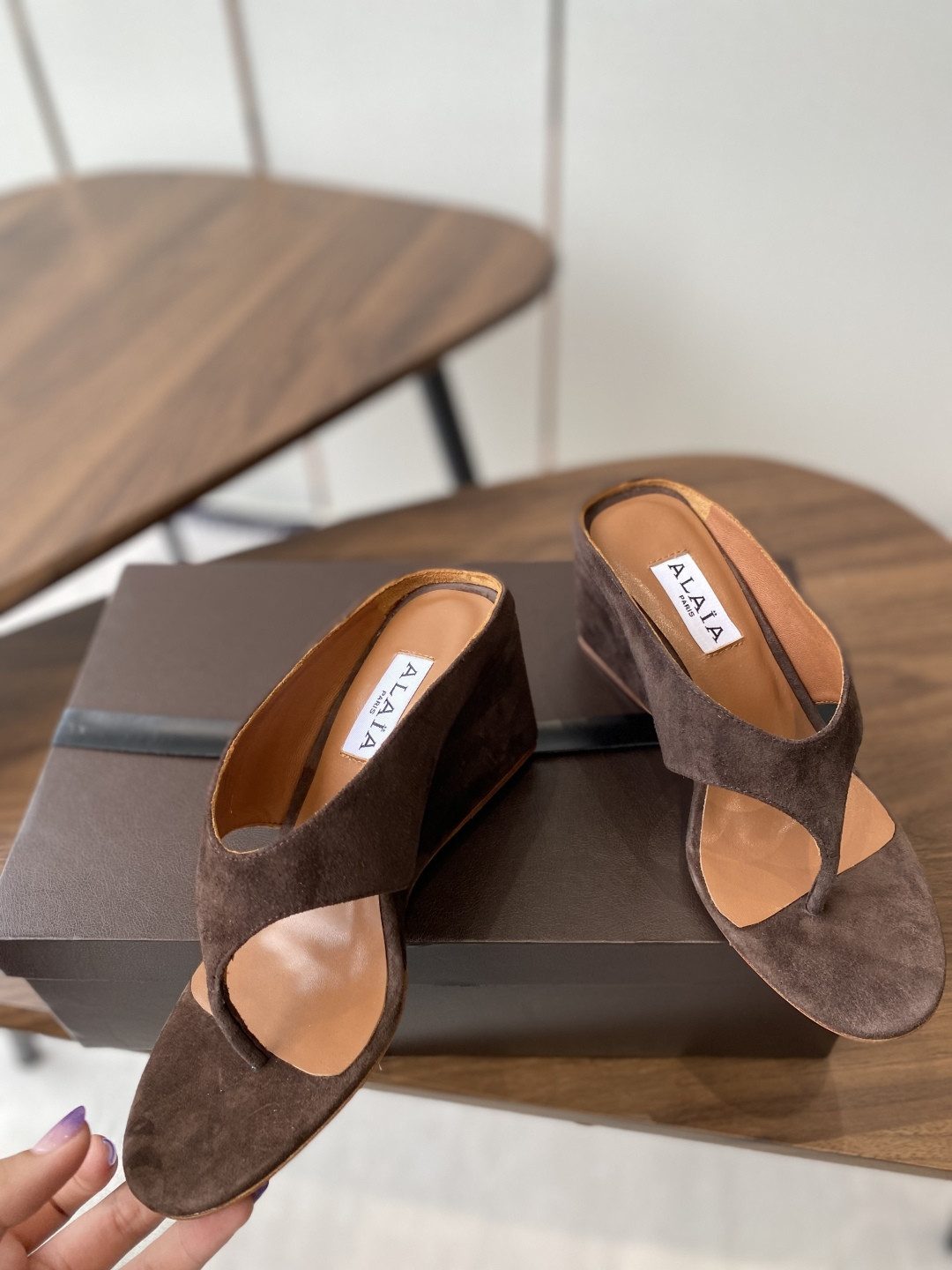 ua a1a1a wedge cube satin sandal(cusT0mized size 7-10 days production time)