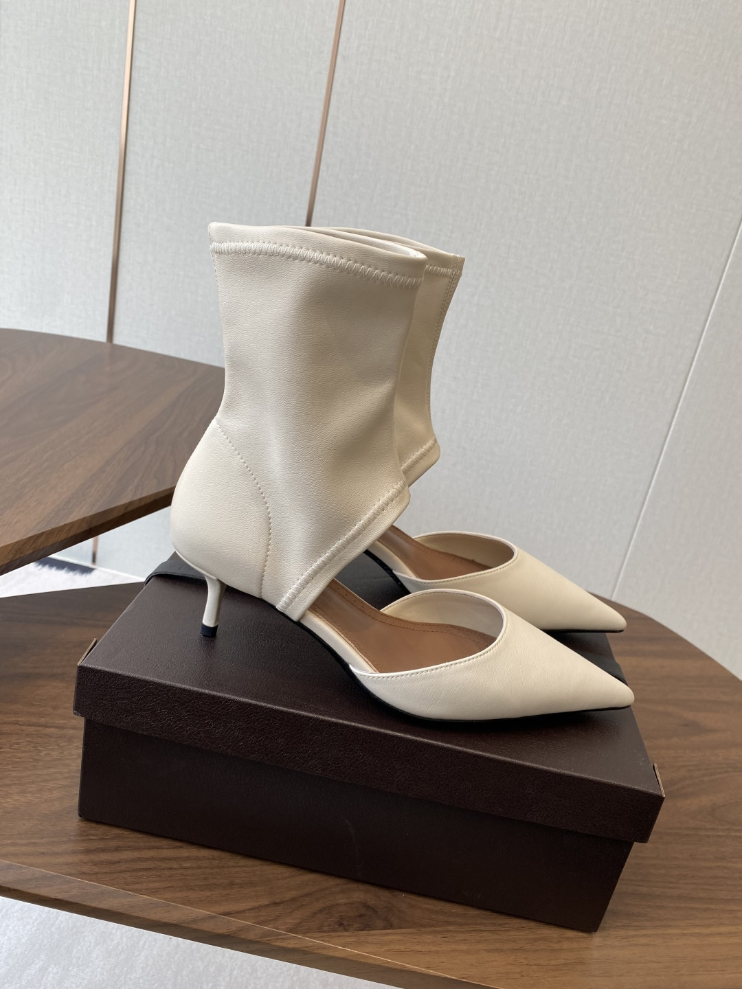 UA A1a1a LOW BOOTS 5.5cm Heel