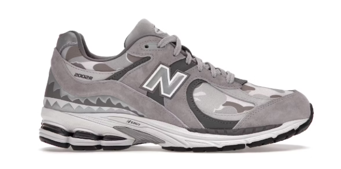 new Ba1an*e 2002r bape grey