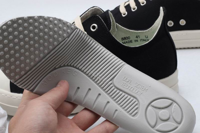R1ck owen.s sneaker