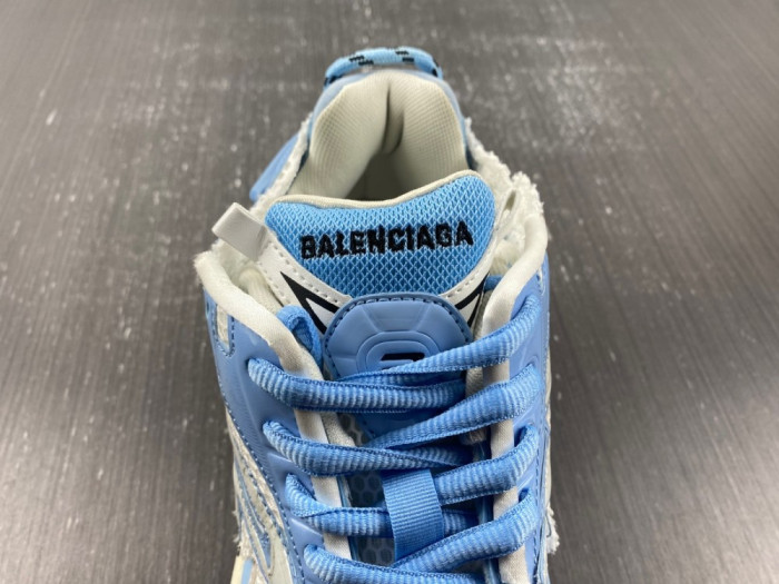 Ba1en*iaga runner sneaker 677403 w3rb2 9744