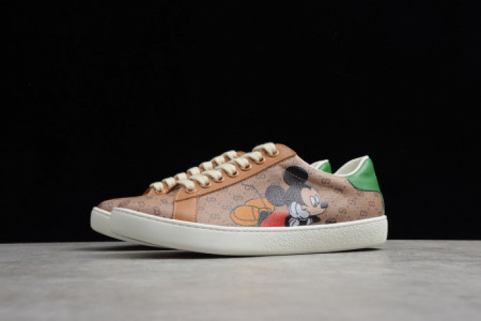 disney & G*u*i 550051 9n020 8465