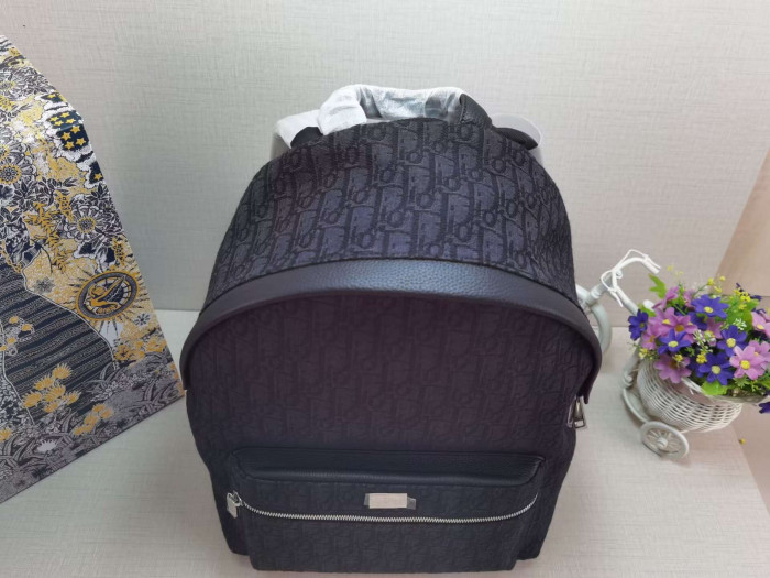 chr1st1an D10r bag