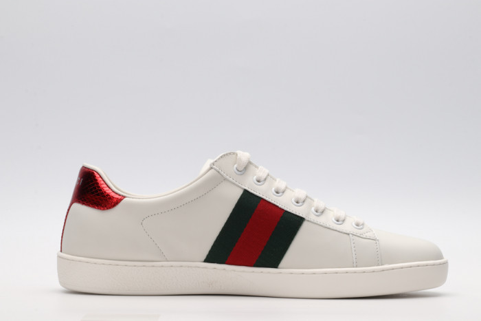 G*u*i low-top sneaker