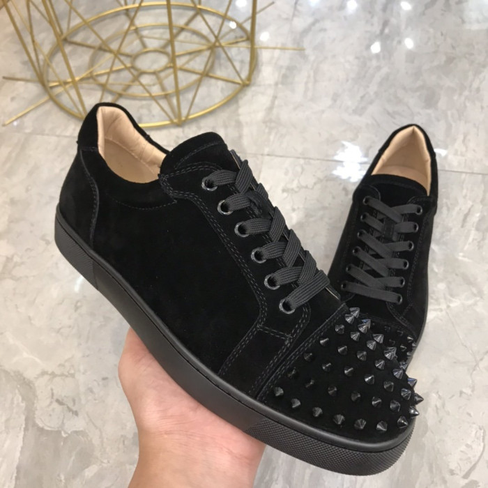 Chr1st1an louboutin l0vis junior spikes