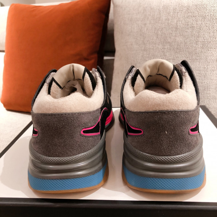 G*u*i mid sneaker