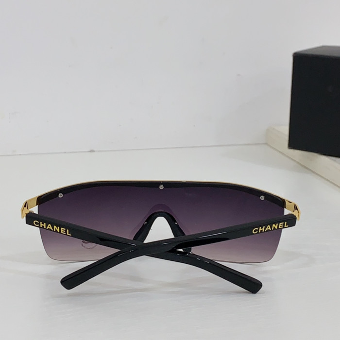 Ch**el glasses