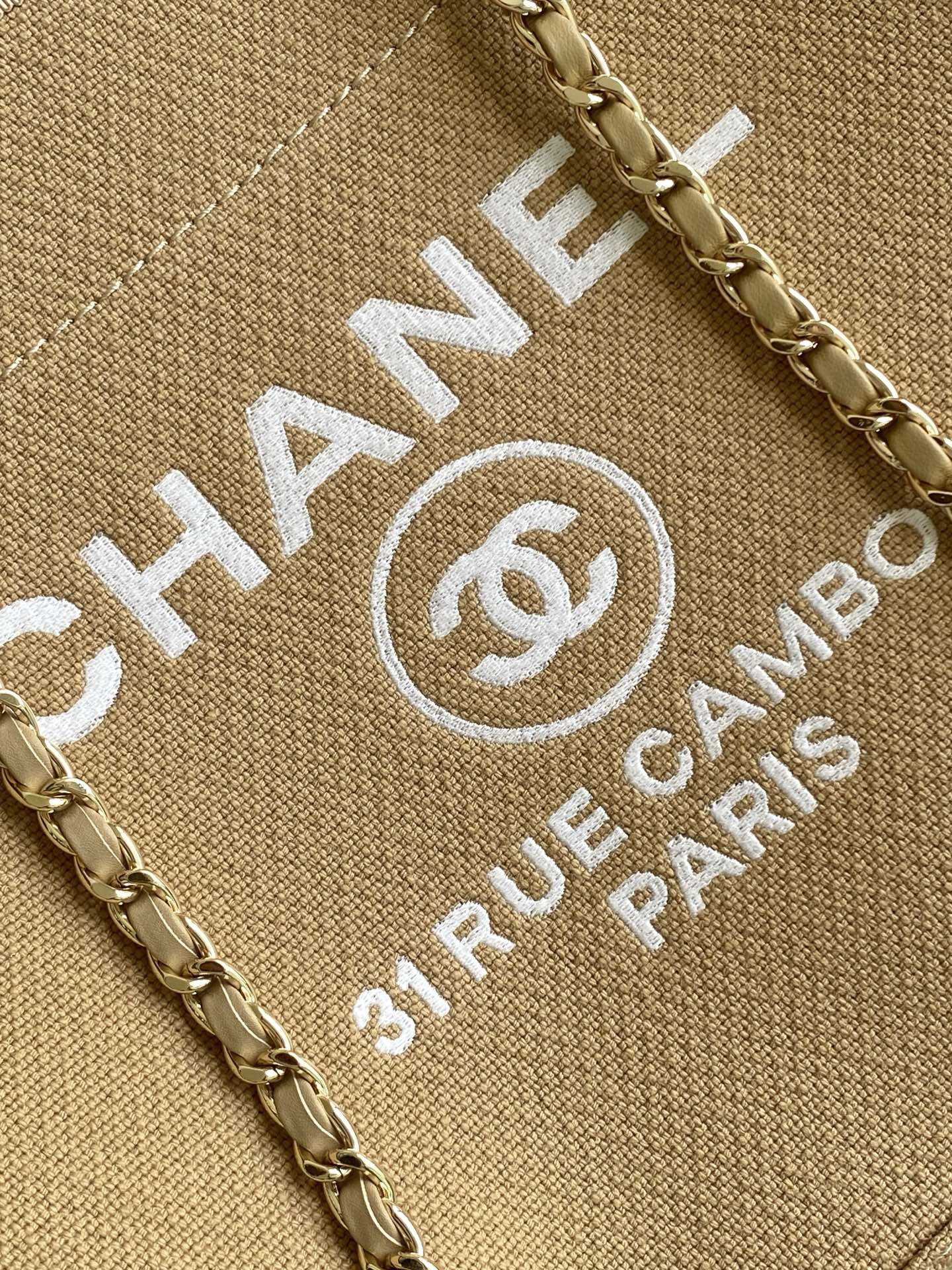 Ch**el deauville tote shopping bag 33x22x13cm