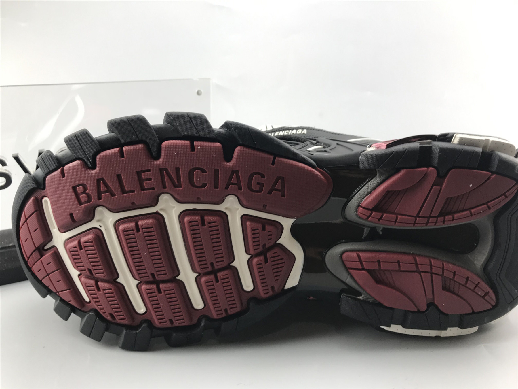 UA TRACK.2 SNEAKER IN BLACK RED NEOPRENE AND REBBER