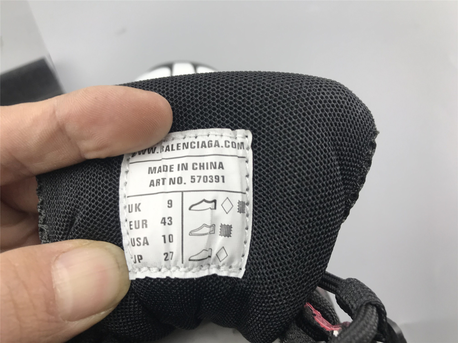 UA TRACK.2 SNEAKER IN BLACK RED NEOPRENE AND REBBER