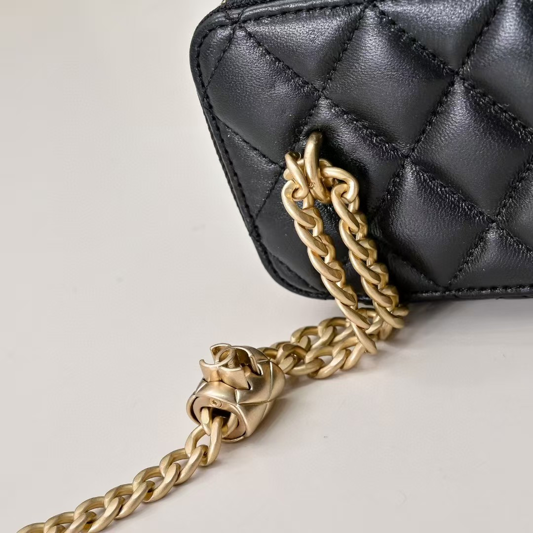 Ch**el Vanity With Chain 9.5x17x8cm