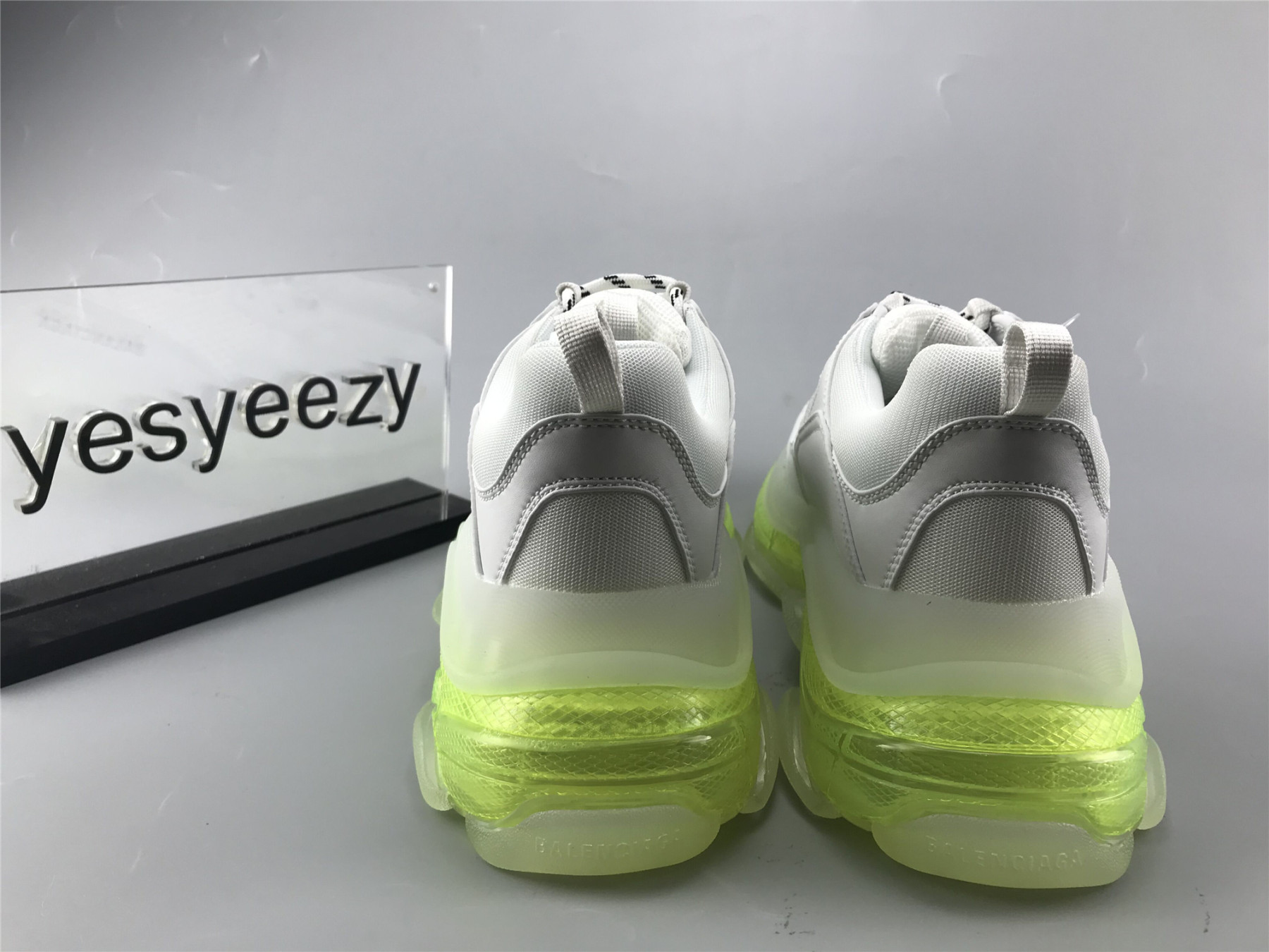 UA TRIPLE S CLEAR SOLE SNEAKER FLUORESCENT WHITE