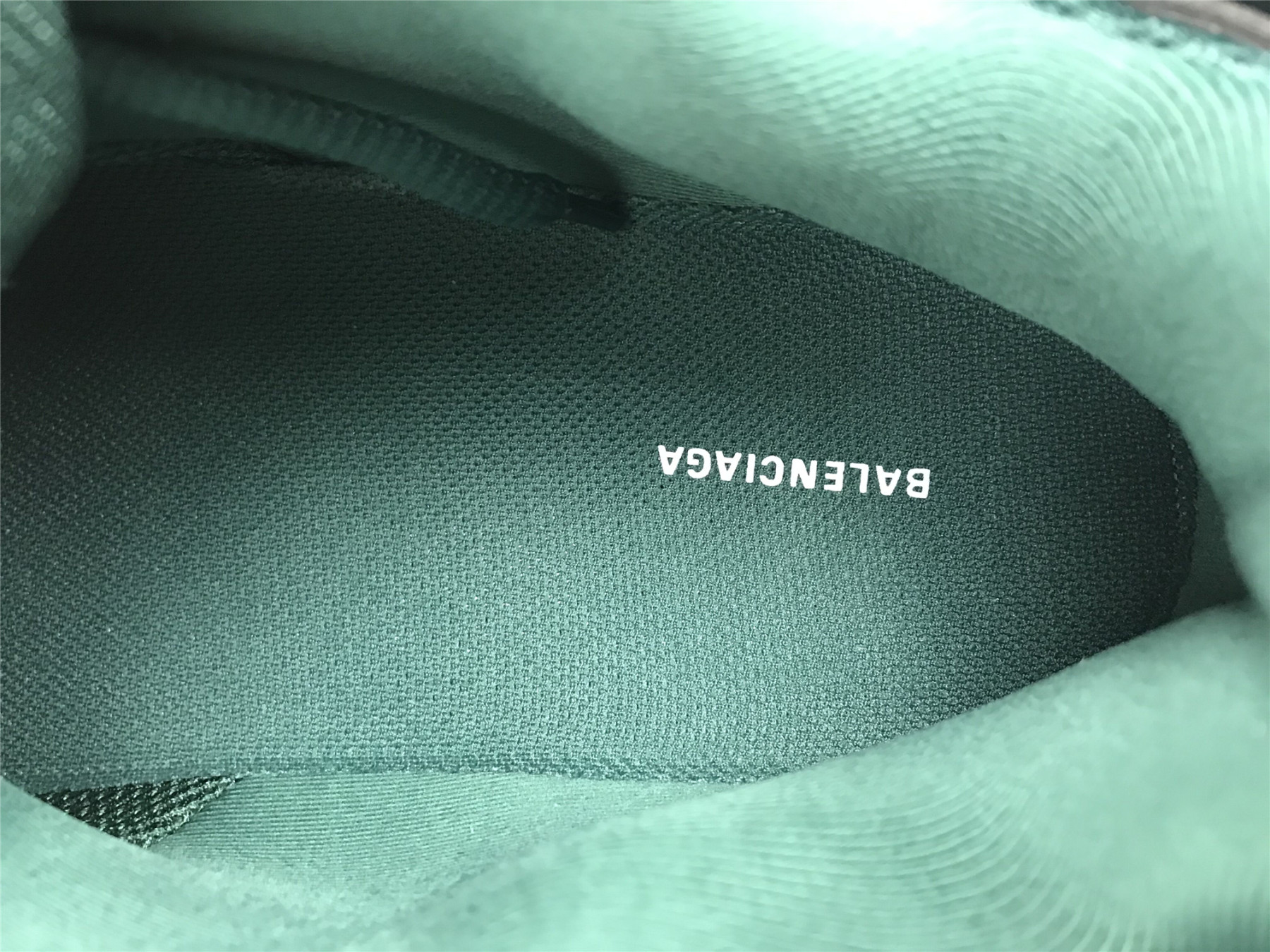 UA TRACK TRAINER DARK GREEN