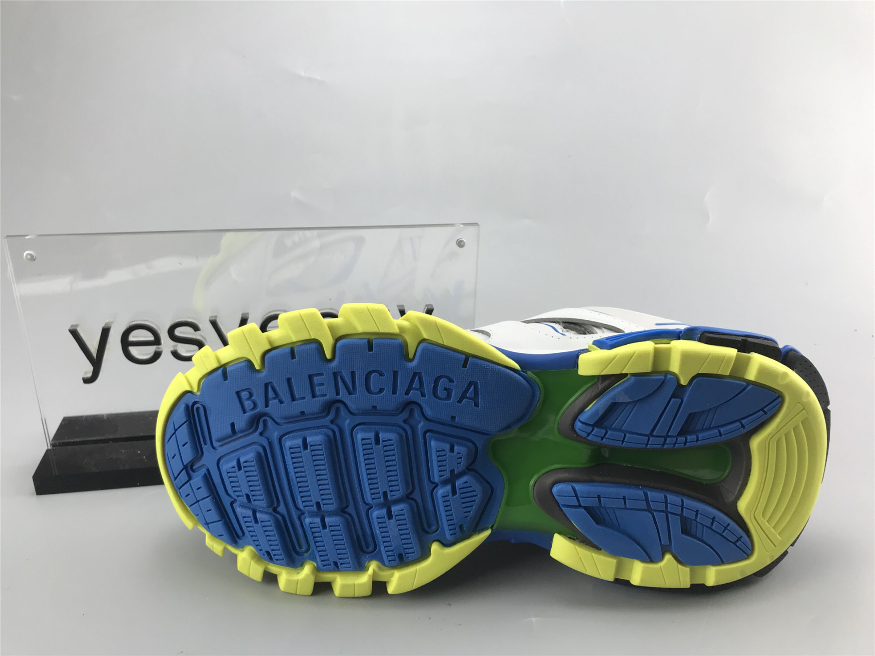 UA TRACK TRAINER GREY BLUE YELLOW