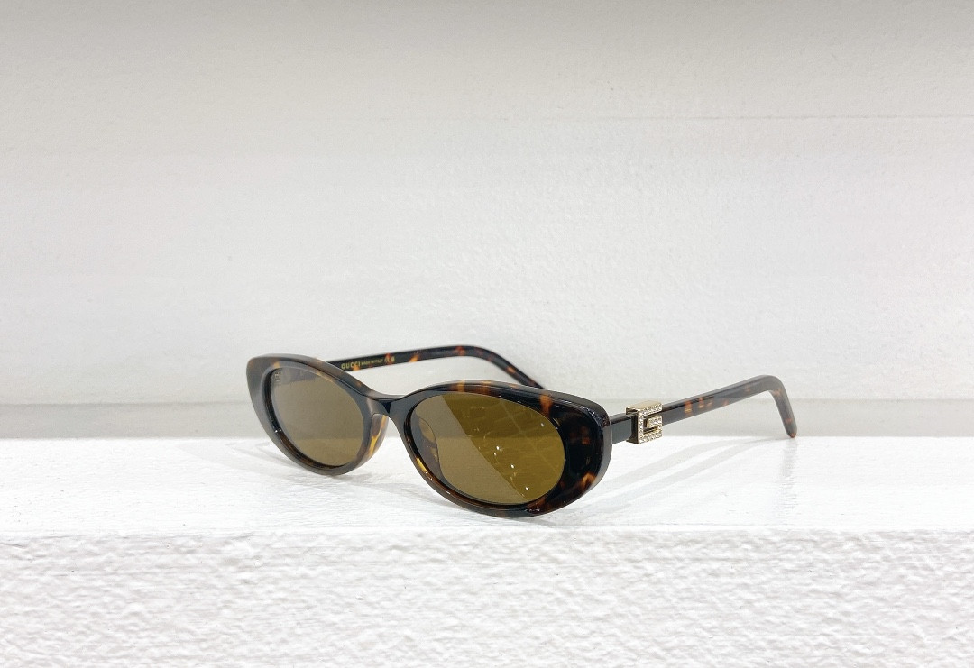 Gvc*1 Glasses GG 1680S 52-17-140