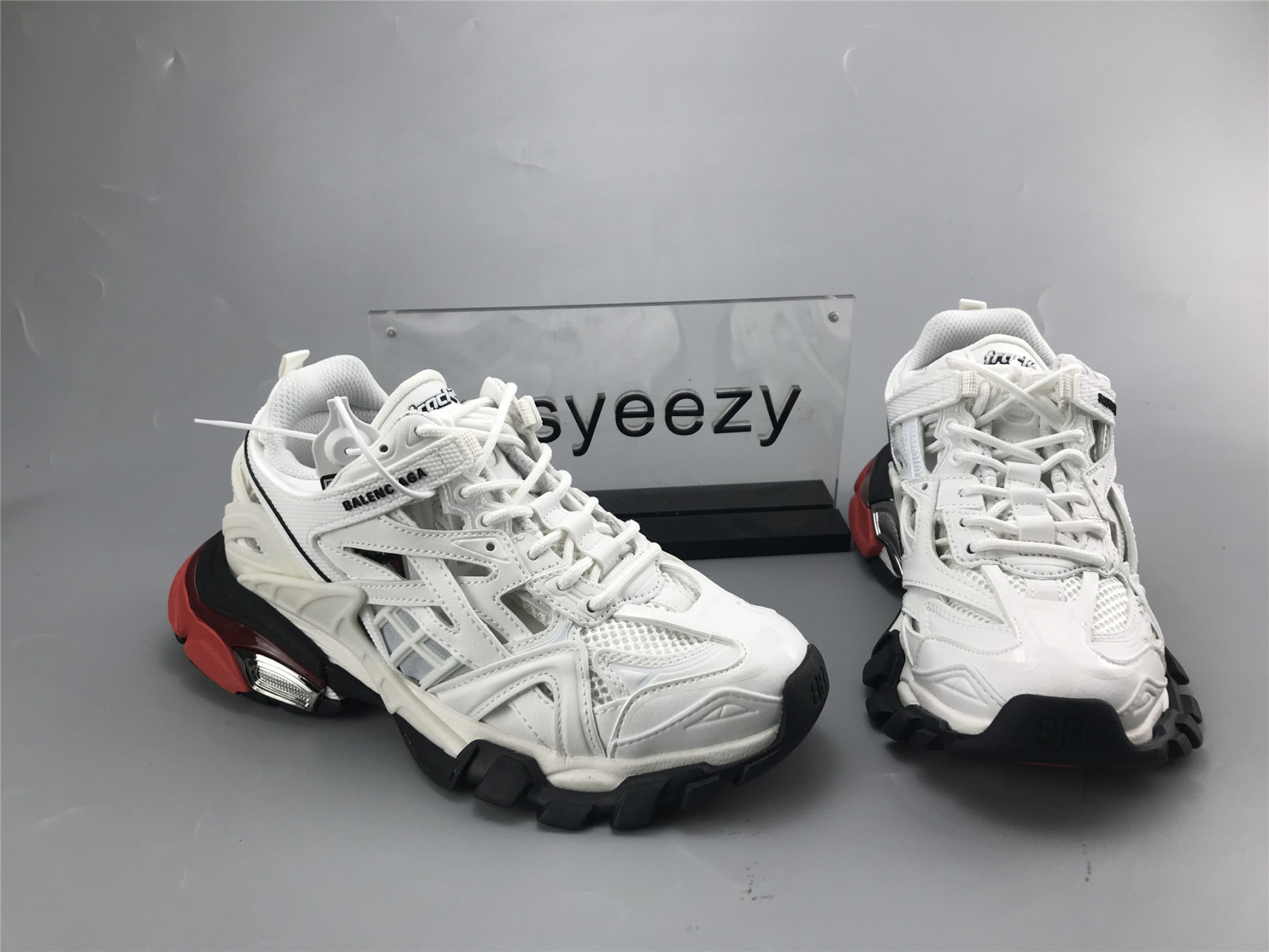 UA TRACK 2 TRAINER WHITE RED BLACK