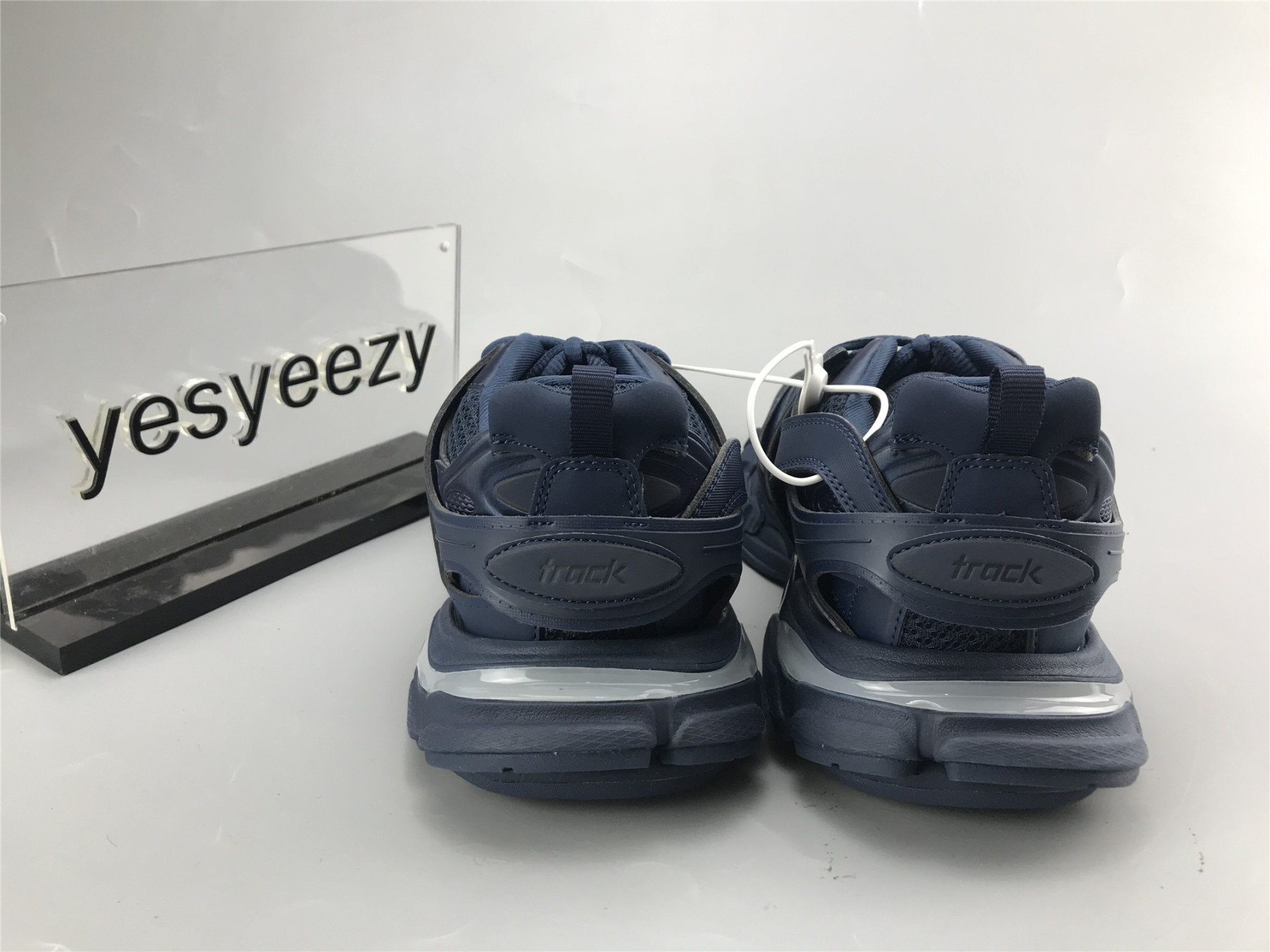 UA TRACK TRAINER DARK NAVY SNEAKER WITH LED LIGHTS