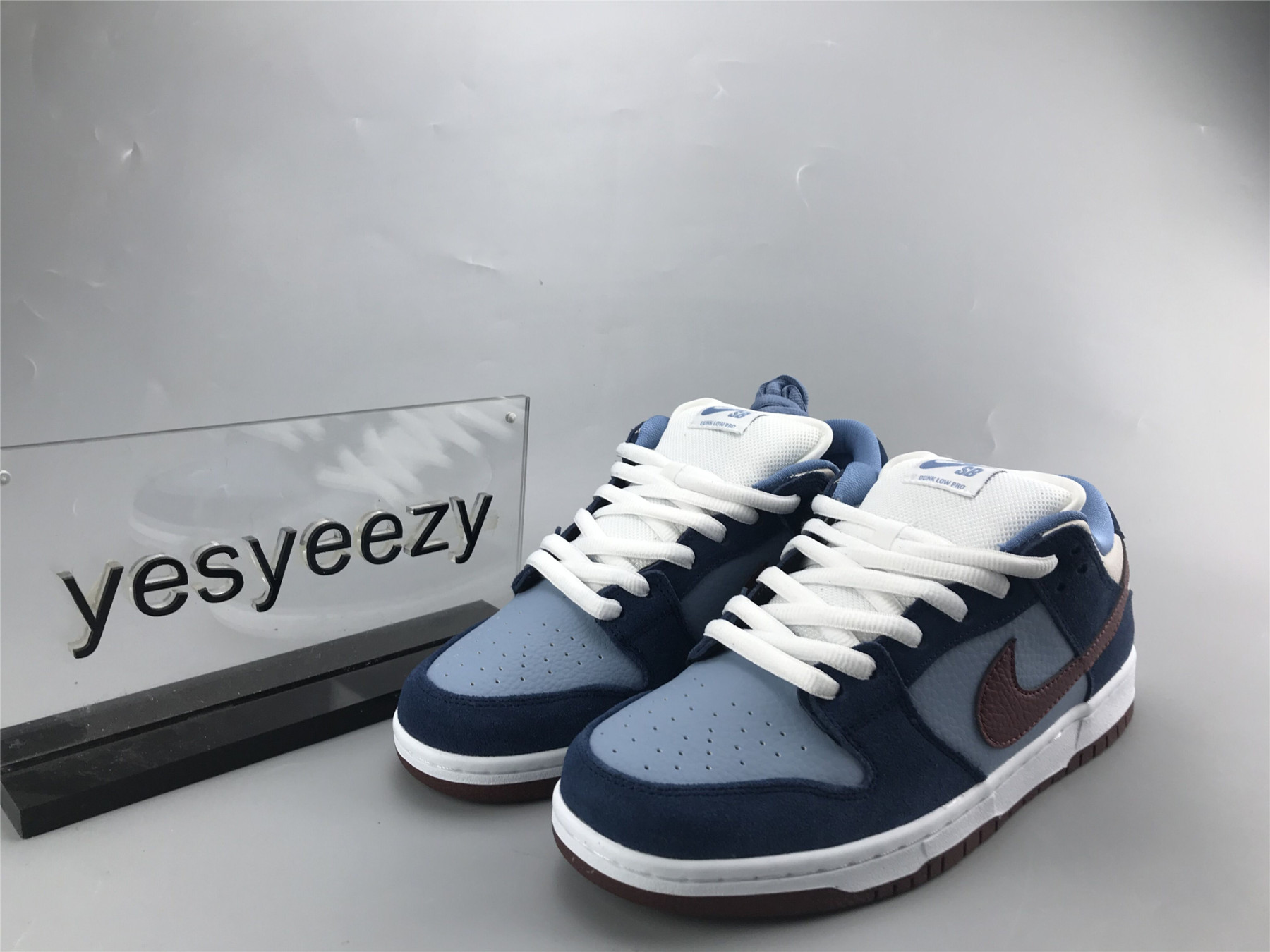 ua nike dunk low preM1vm sb 