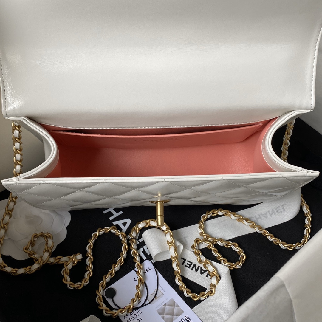 Ch**el Small 24C Flap Bag  AS2649 22×14.5×8cm