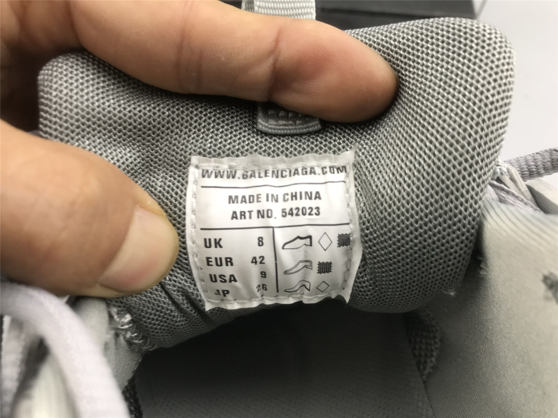 UA TRACK TRAINER IN GREY SNEAKER